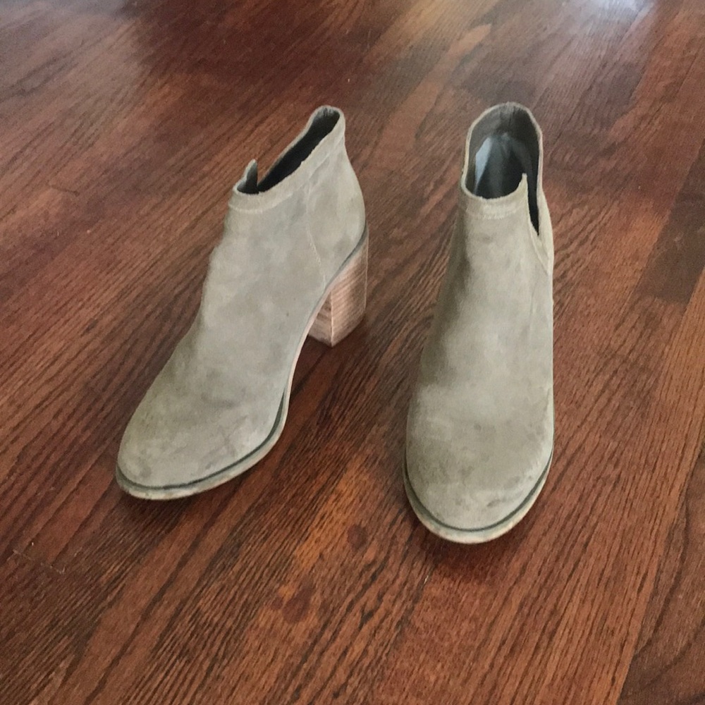 Urban Outfitters bootie